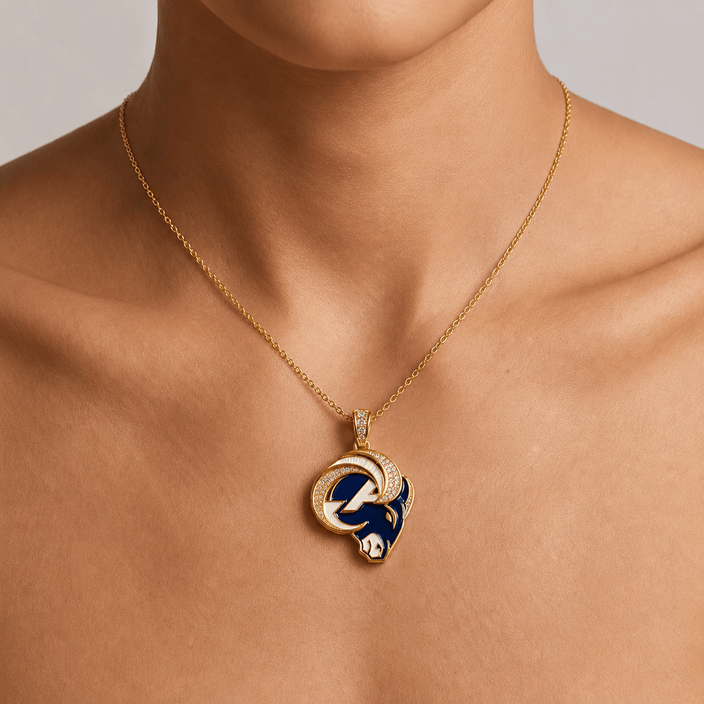 LARS Solid Gold Chain with Diamond Pendant BMD